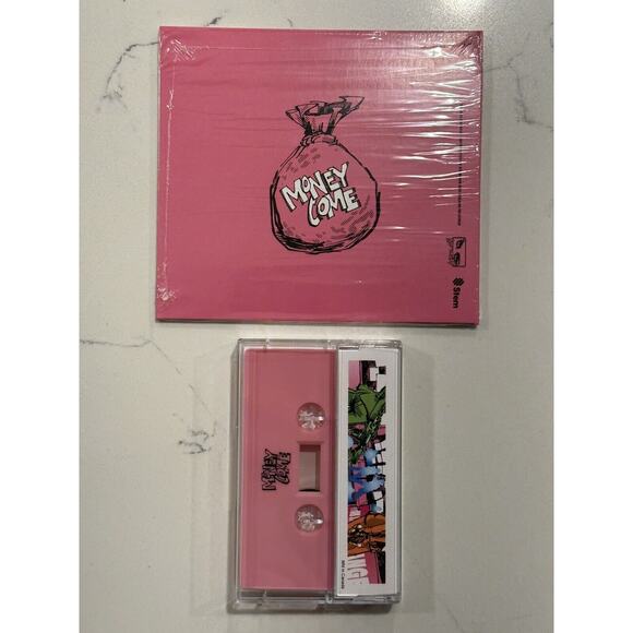 Iggy Azalea Signed CD And Cassette - Money Come - Autographed CD And Cassette - Picture 6 of 6